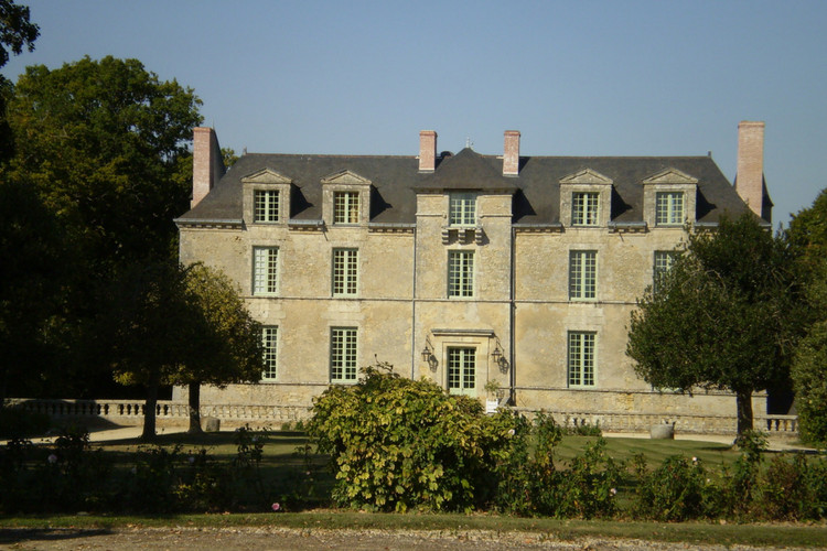 Propriété Vendue Anjou Château des Noyers (2017)