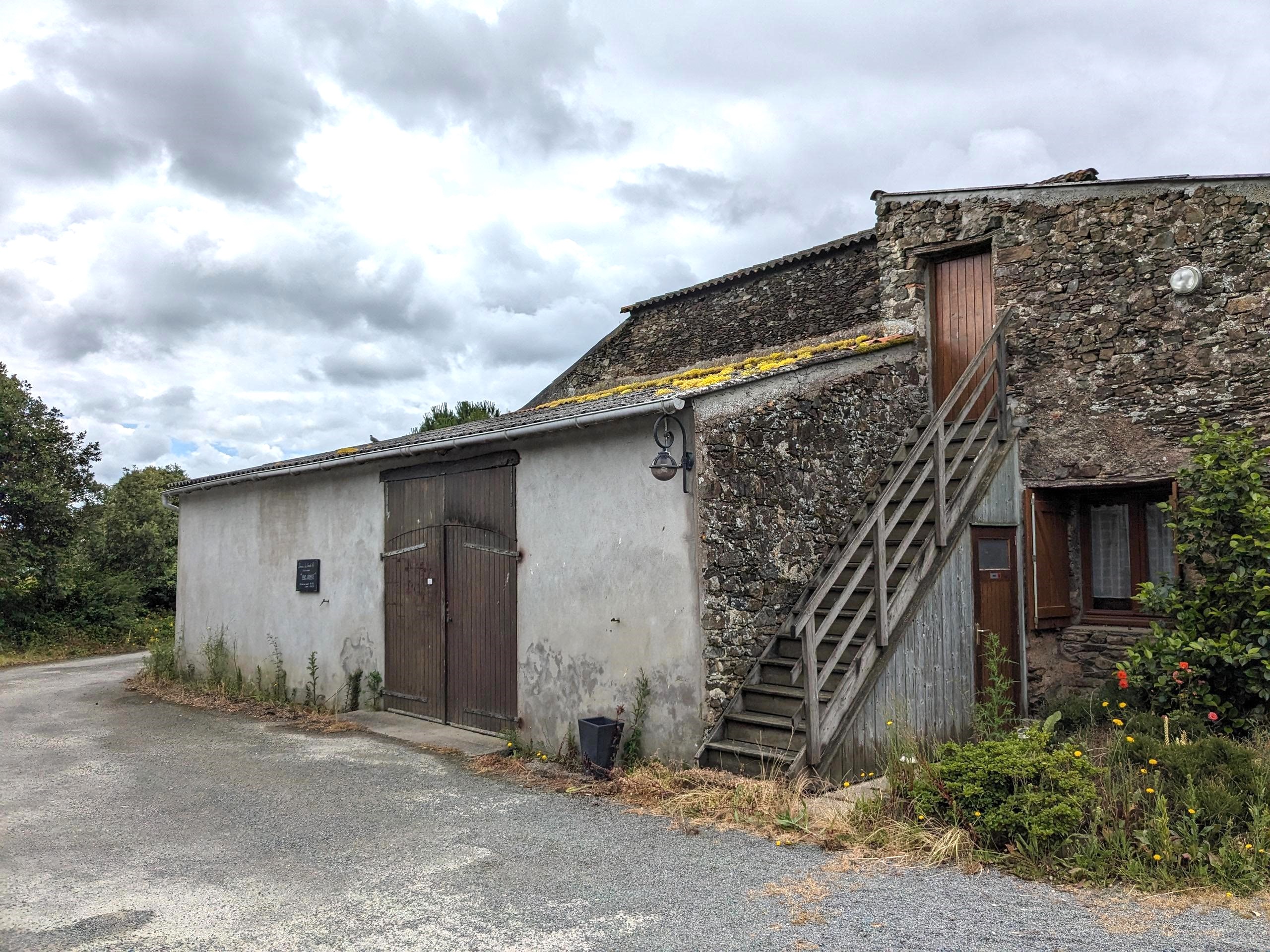 Chai en vieilles pierres